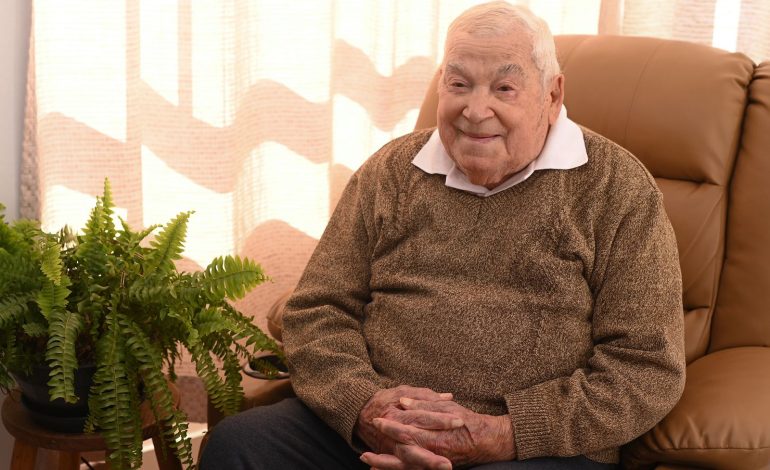 Roca Sales homenageia idosos com mais de 95 anos