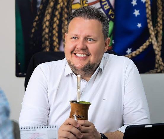 Cenário político do RS: Covattinho admite abrir mão da cabeça de chapa e aliança de direita ganha força para 2026