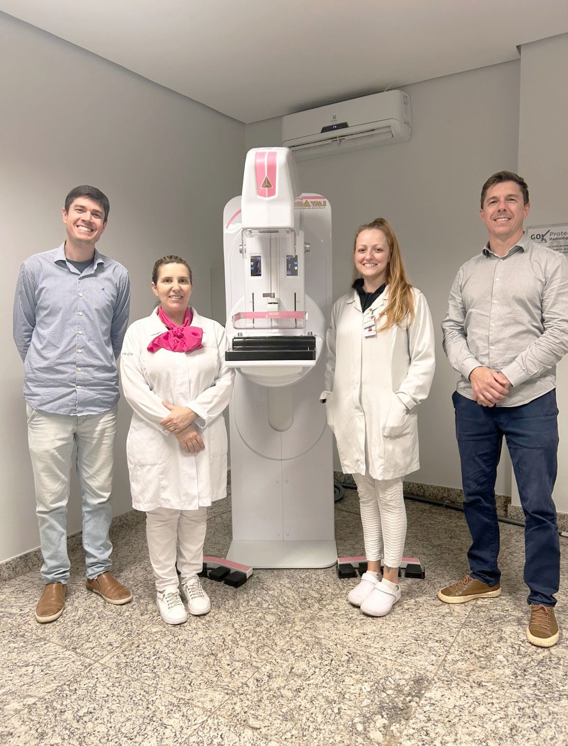 Outubro Rosa: Mamógrafo do HBST reforça a importância da prevenção