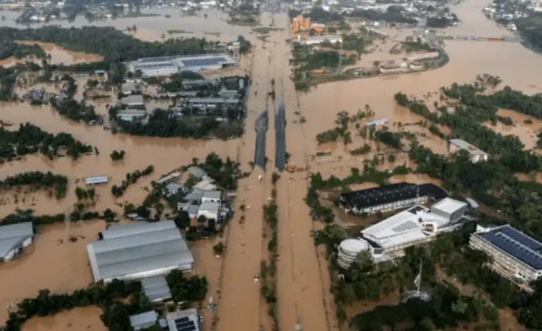 Ciclone tropical causa enchentes graves no Sudeste Asiático e deixa mais de 300 mortos