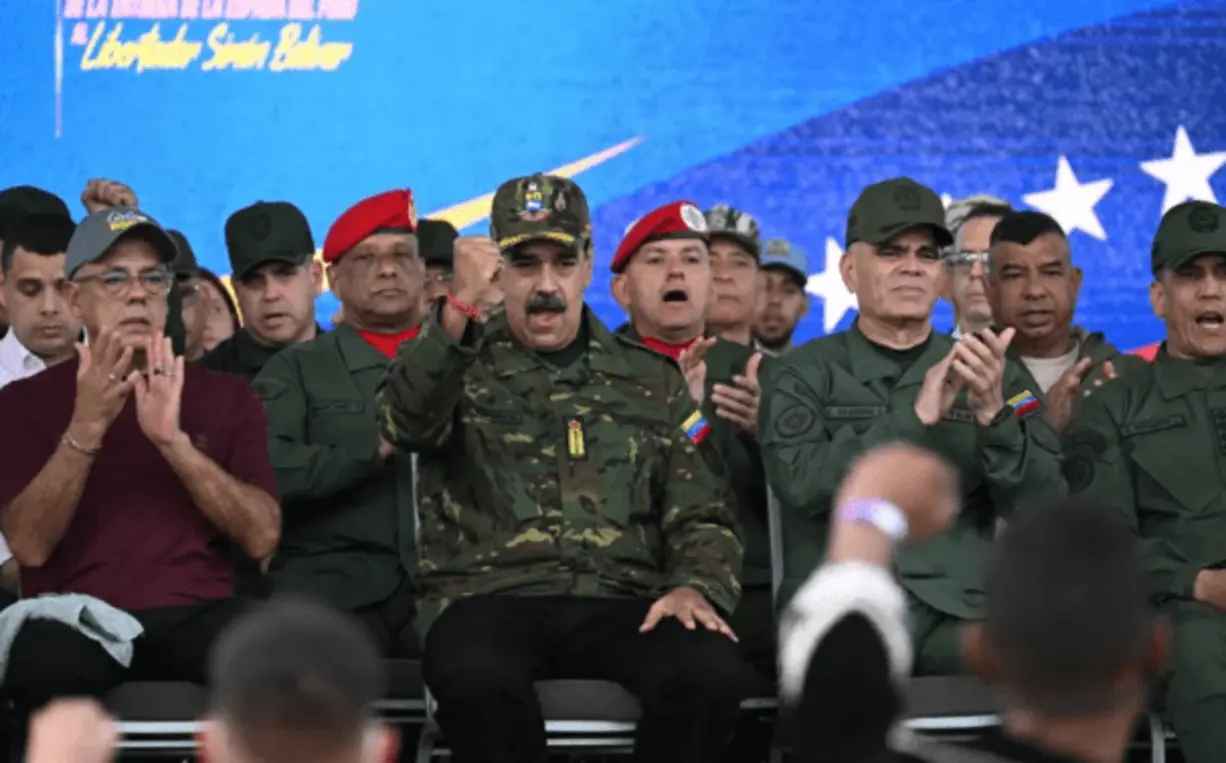 Venezuela se declara pronta para responder a possível ofensiva dos EUA