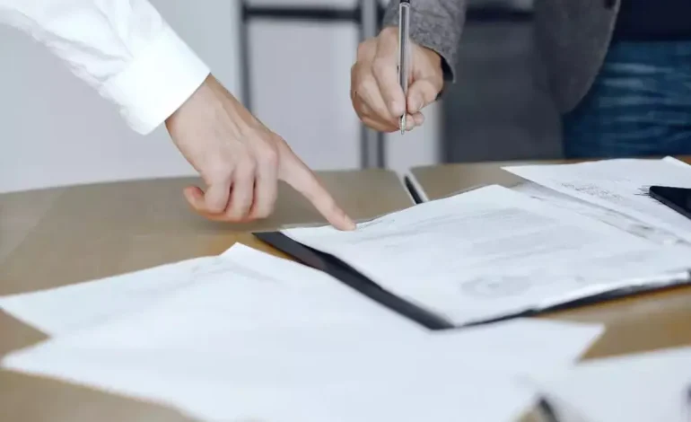 Votação da PEC que reduz jornada para 40 horas e mantém escala 6×1 é adiada