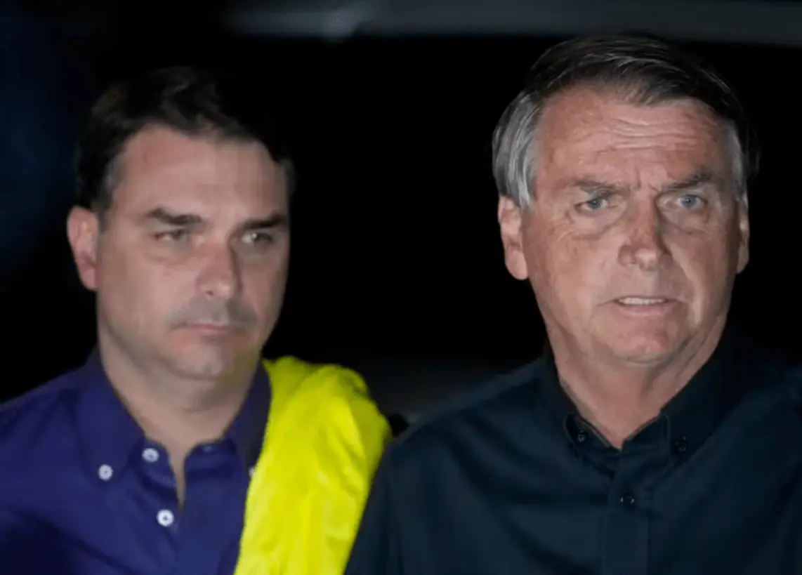 Flávio Bolsonaro é escolhido candidato do PL para presidência em 2026
