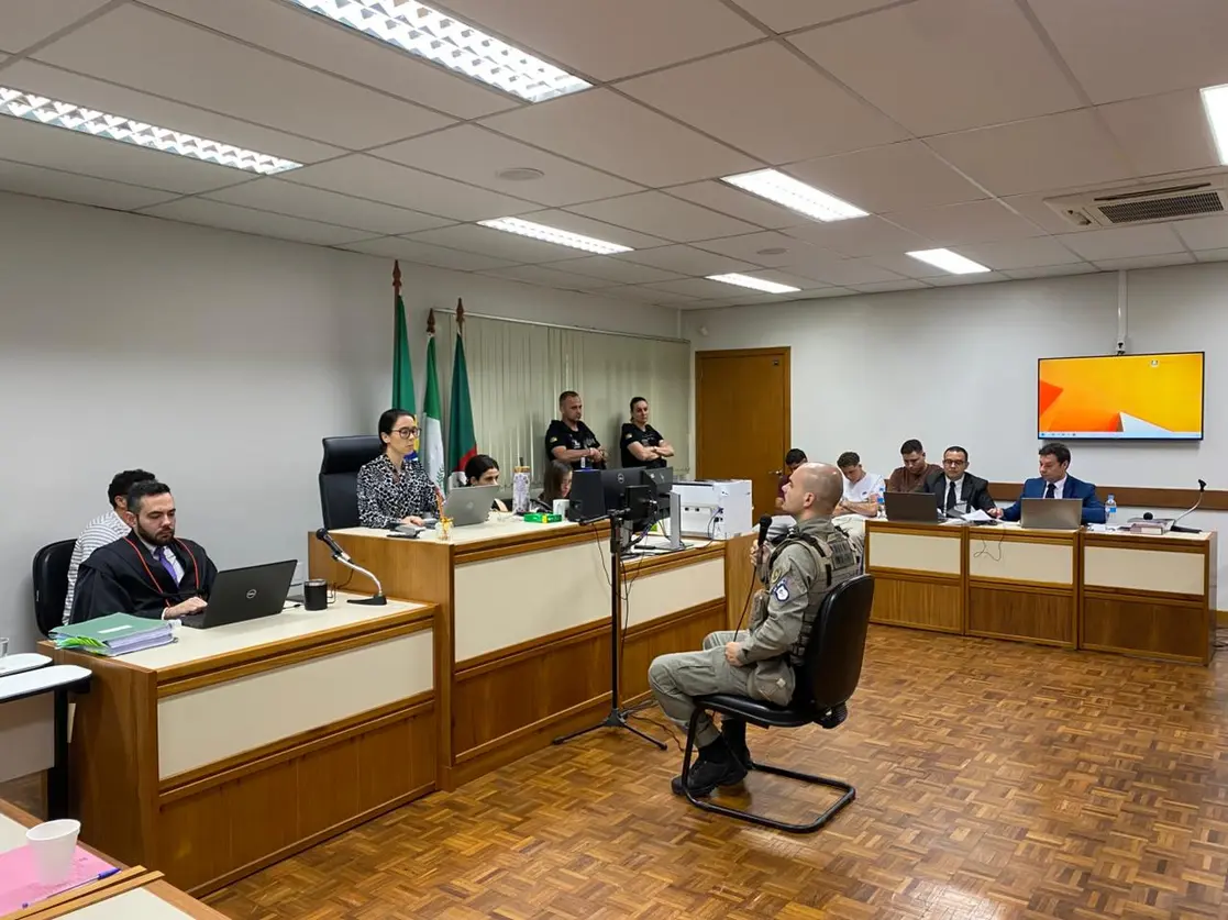 Júri Popular Julga Três Acusados de Homicídio em Roca Sales