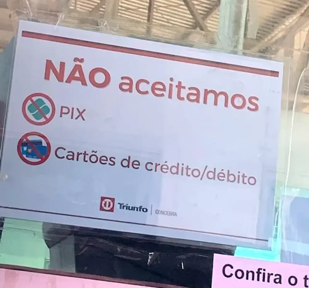 Comerciantes temem fiscalização e abandonam Pix e cartões