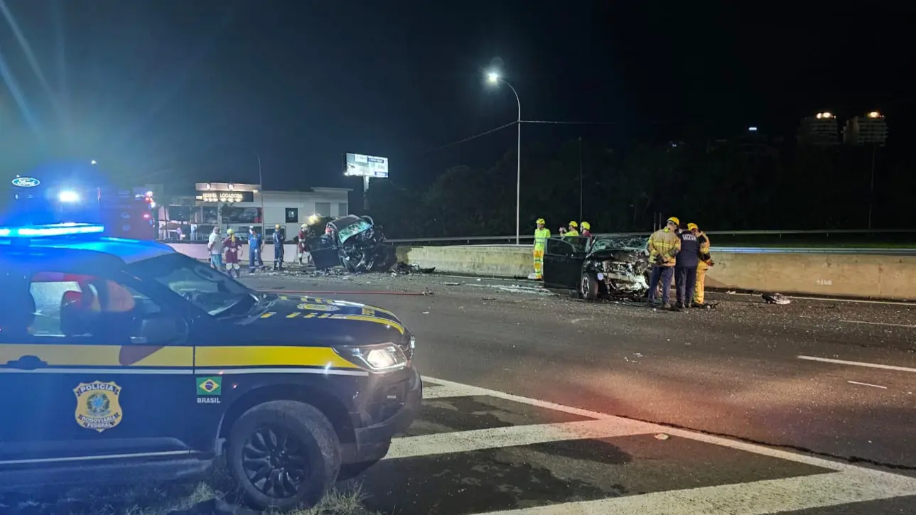 Acidente fatal na BR-386 em Lajeado: carro na contramão causa colisão