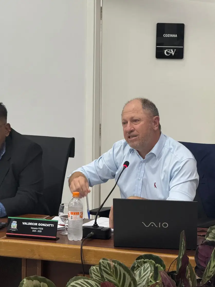 Encantado: Câmara aprova moção de repúdio contra ativista Rodrigo Maroni