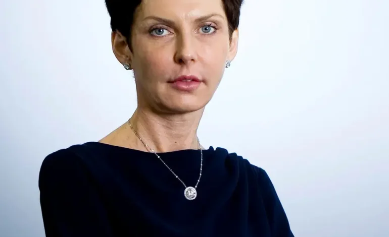 Denise Coates: A CEO Bilionária que Lidera o Ranking Global de Salários em 2025