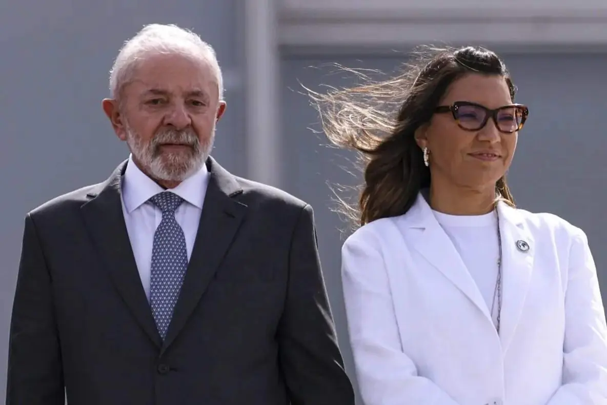 Lula e Janja passam Réveillon na base naval da Marambaia