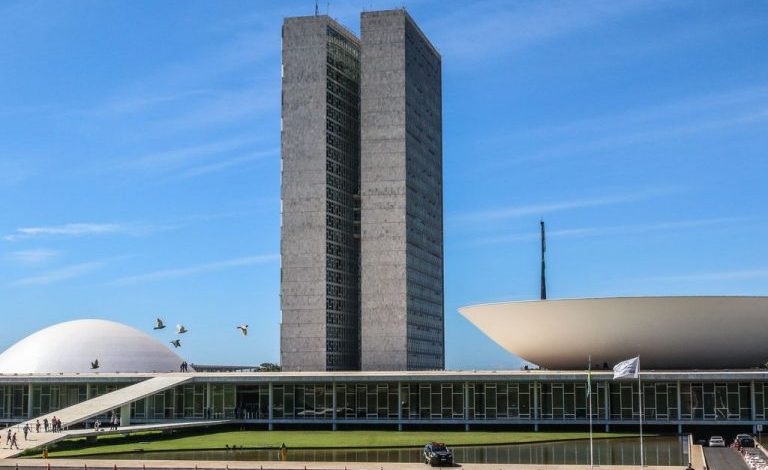 Congresso aprova Orçamento de 2026 com R$ 61 bilhões em emendas parlamentares