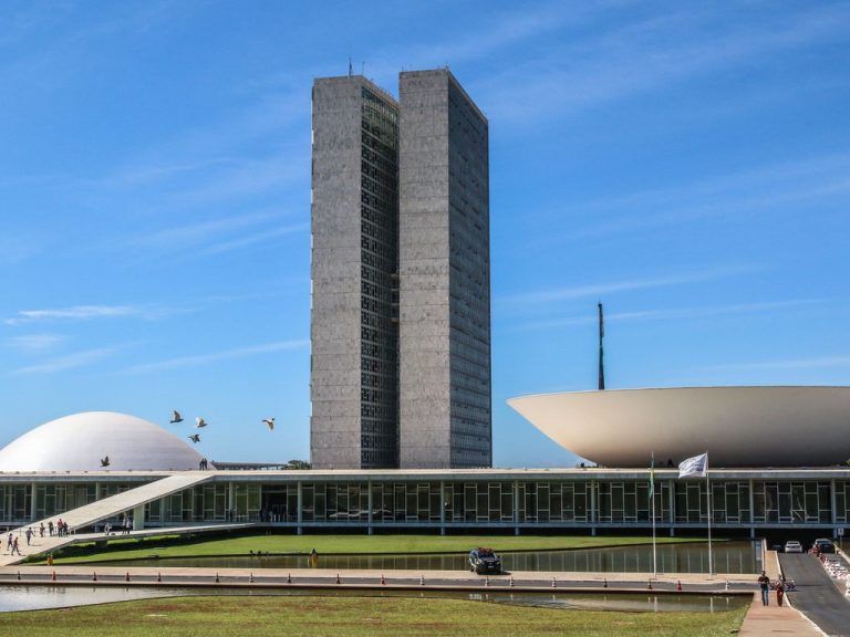 Congresso aprova Orçamento de 2026 com R$ 61 bilhões em emendas parlamentares