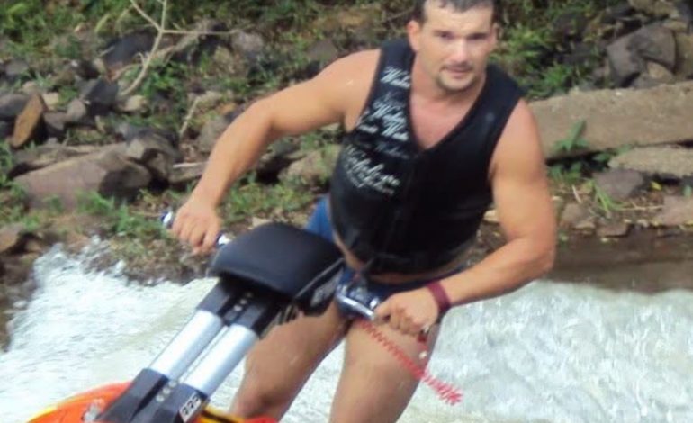 Homem morre em acidente com jet ski no Rio Taquari, em Encantado