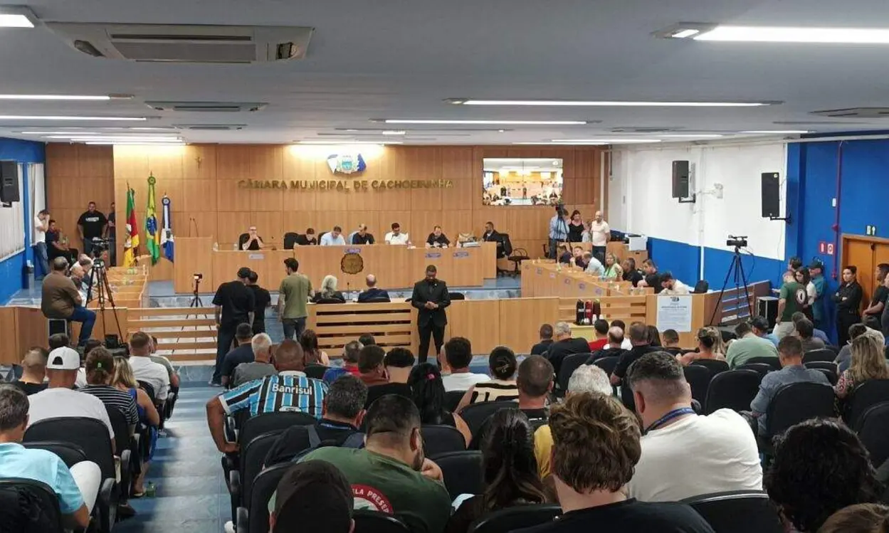 Câmara de Cachoeirinha cassa mandatos de prefeito e vice
