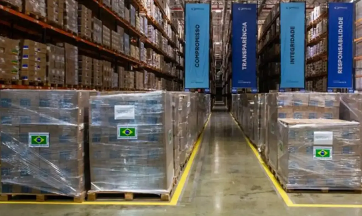 Brasil envia 100 toneladas de medicamentos para Venezuela após ataque militar