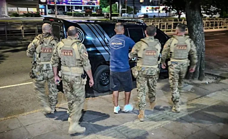 Arma antidrone frustra entrega de drogas em presídios de Porto Alegre e leva operador à prisão