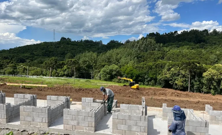 Caxias do Sul: Novo Centro de Proteção Animal avança com obras em São Giacomo