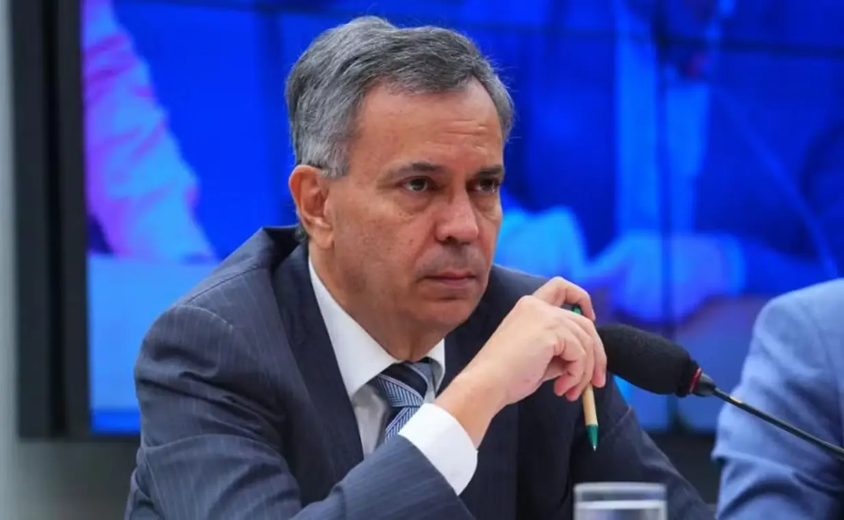 Operação Overclean: PF mira deputado em investigação de desvios milionários