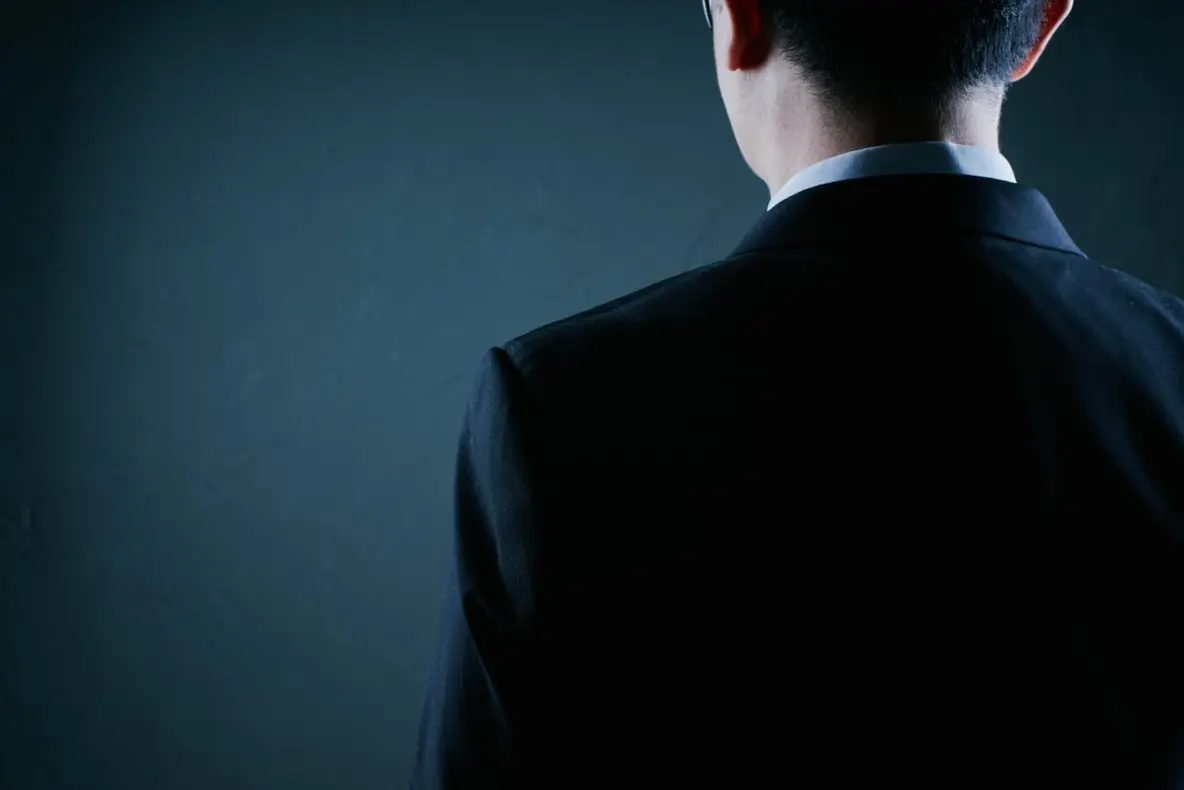 Estudo: Homens mais inteligentes têm mais dificuldade para encontrar parceira