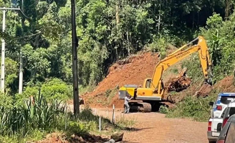 Governo do RS inicia obras na Estrada Transpolentona em Coronel Pilar
