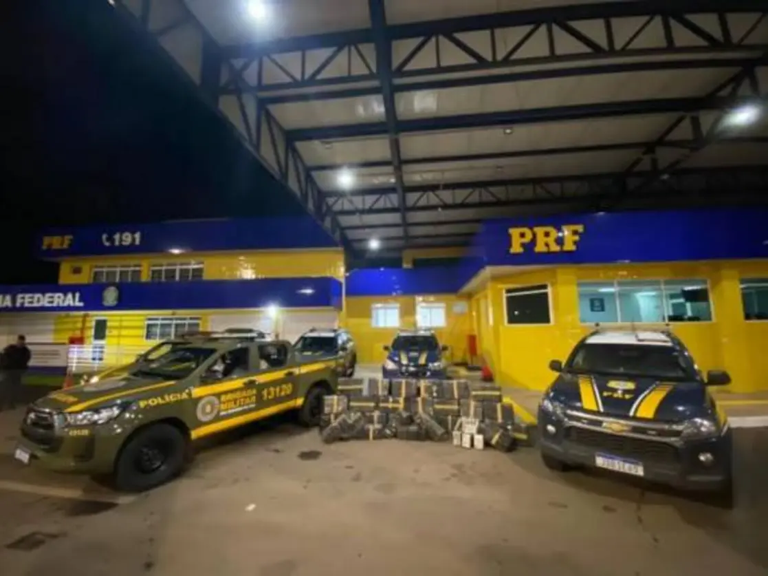 Polícia prende três suspeitos por tráfico internacional de drogas em Passo Fundo