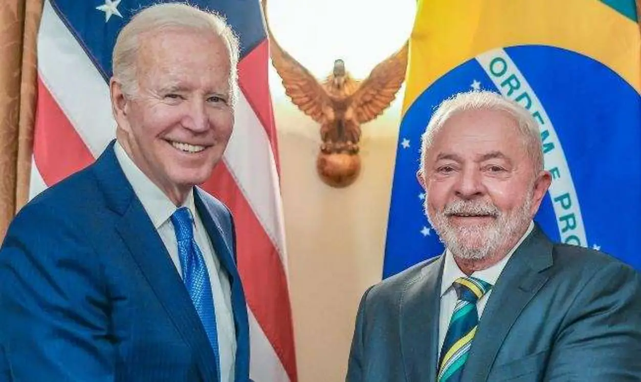 The Economist compara Lula a Biden e critica gestão petista