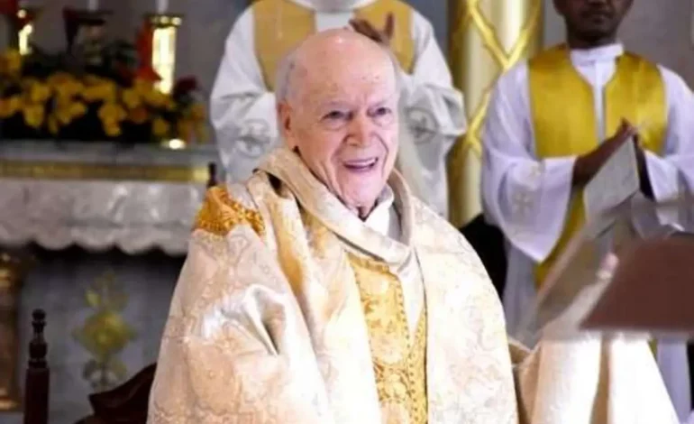 Padre centenário morre no altar em Juiz de Fora após Ave-Maria