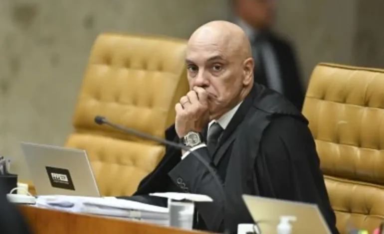 STF: Moraes proíbe acampamentos e manifestações perto da Papuda