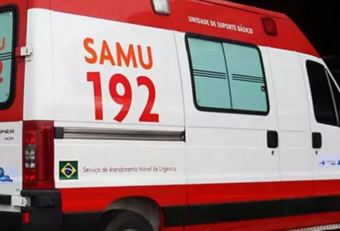 Homem morre após motocicleta atingir poste no bairro Fragata, em Pelotas
