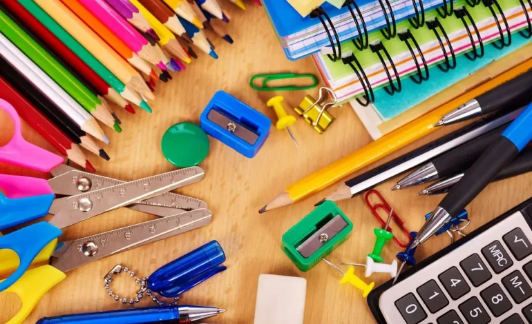 Sindicomerciários inicia distribuição de kits escolares em Taquari e região