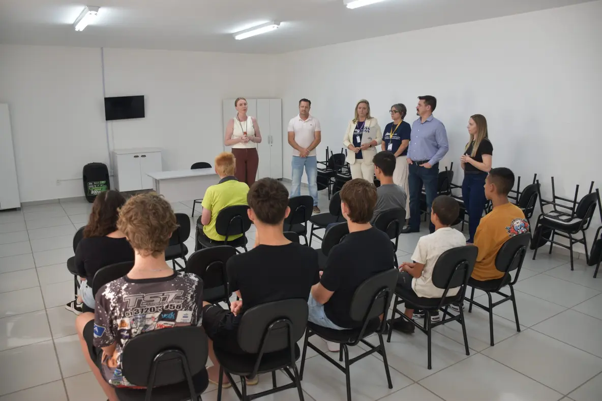 Imigrante lança “Partiu Futuro – Reconstrução” para jovens afetados por eventos climáticos
