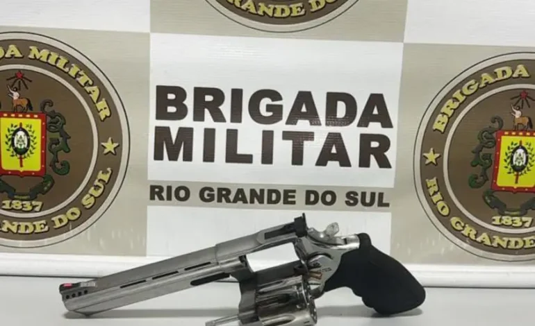 Brigada Militar prende homem com arma furtada e evita feminicídio em Paverama