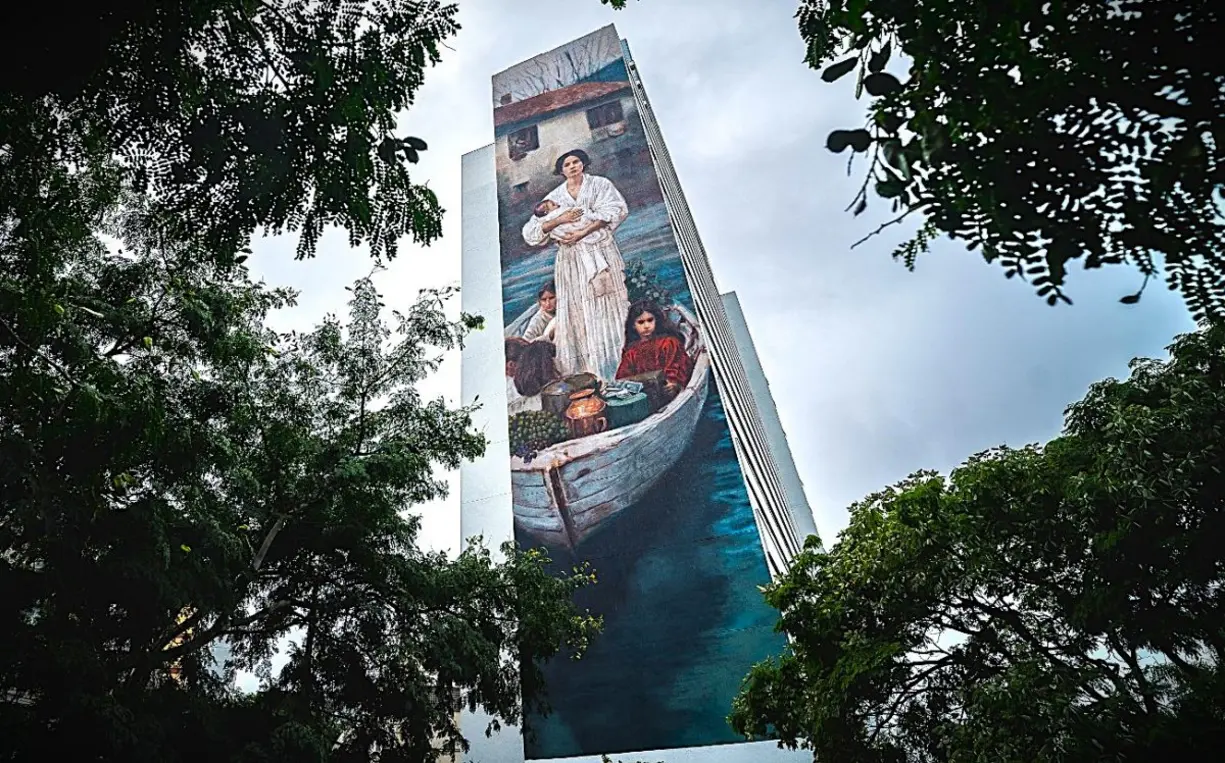 Painel de 45 metros de altura foi inaugurado no Centro Histórico de Porto Alegre para marcar 150 anos da imigração italiana no estado