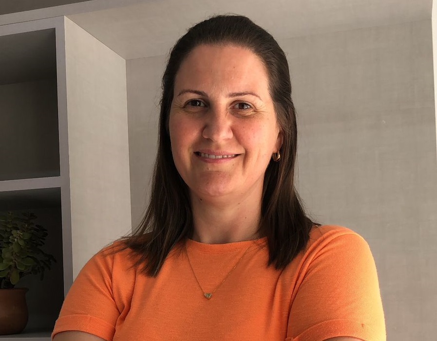 Carla Facchini: a força feminina que faz história no Clube Serrano