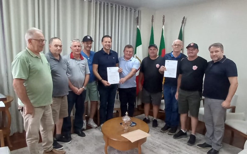 Emenda de R$ 200 mil será destinada à reconstrução de clubes atingidos pelas enchentes em Encantado