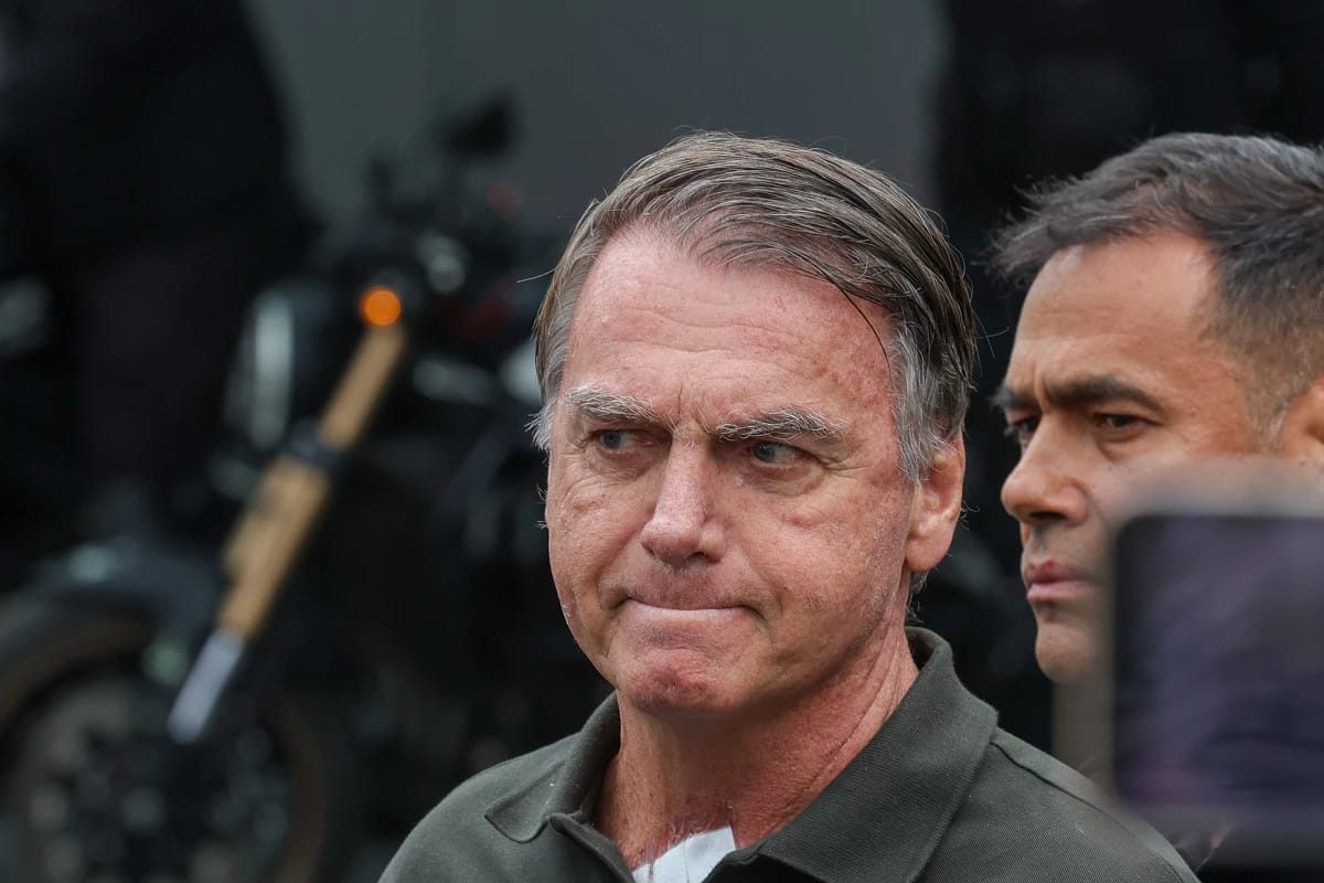 Bolsonaro é encaminhado a hospital após apresentar mal-estar em Brasília