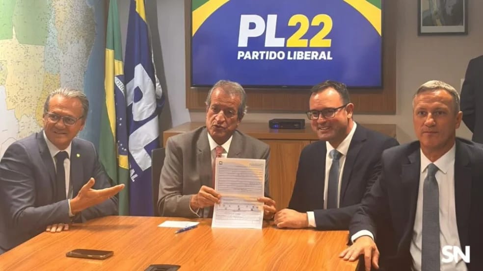 Prefeito de Bento Gonçalves, Diogo Siqueira confirma pré-candidatura a deputado federal pelo PL