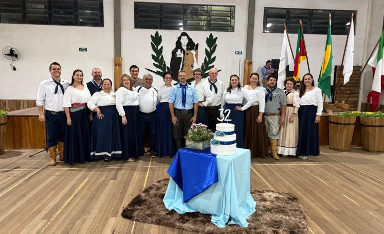 GAN Anita Garibaldi celebra 32 anos e empossa nova patronagem