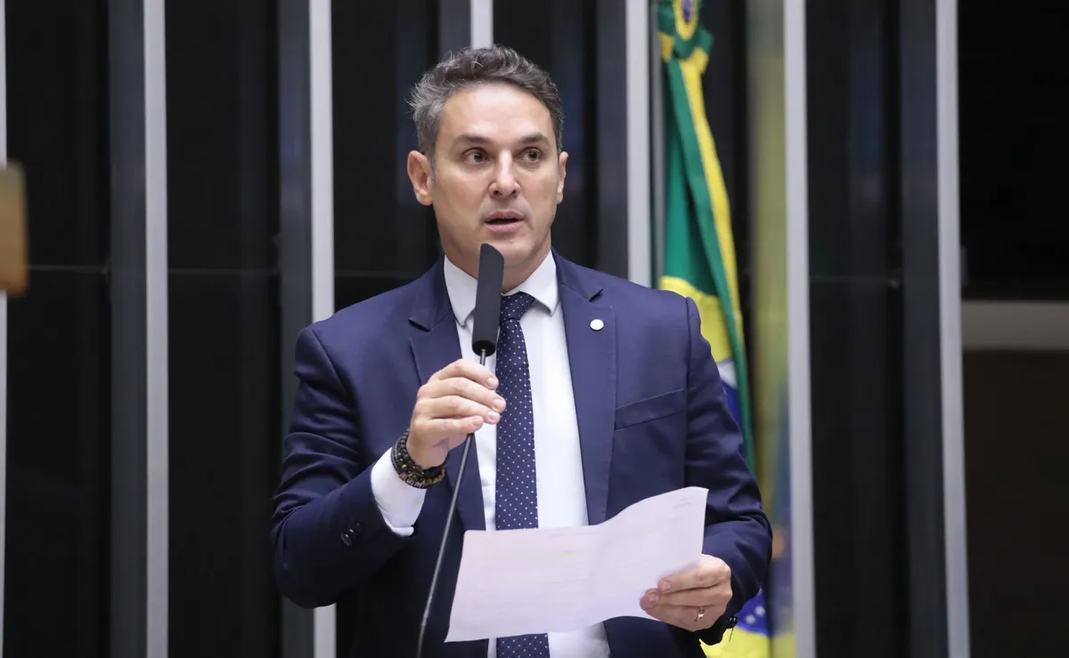 Zucco lidera cenários de pesquisa para o governo do RS