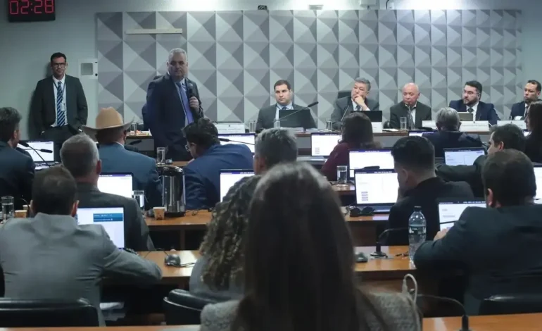 CPI do INSS cancela sessão após internação de testemunha chave e desaparecimento de outra