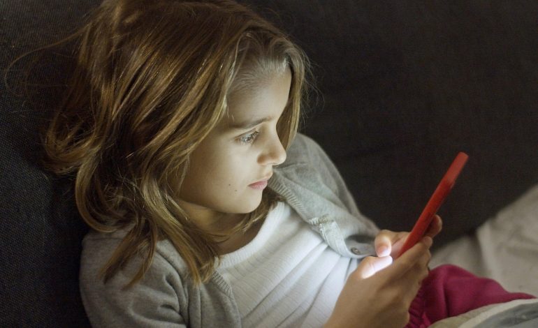 WhatsApp lança recurso que permite aos pais controlar conversas dos filhos