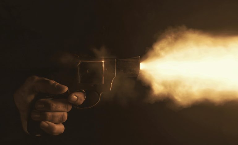 Adolescente atira e fere duas crianças durante discussão em São Gabriel
