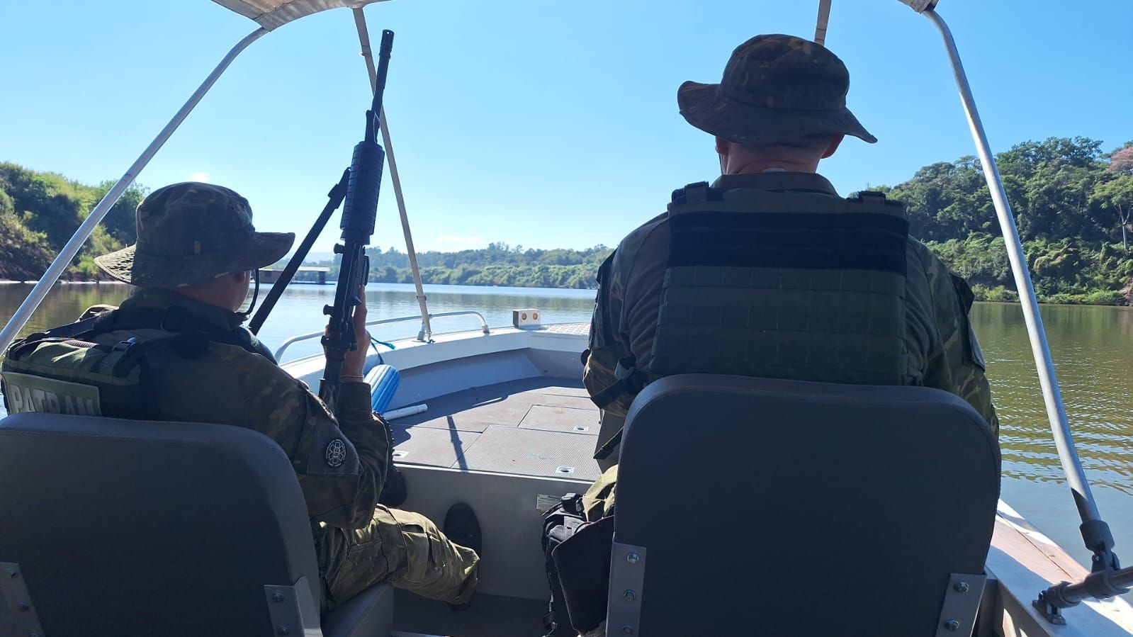 Brigada Militar intensifica fiscalização e apreende redes ilegais no Rio Taquari