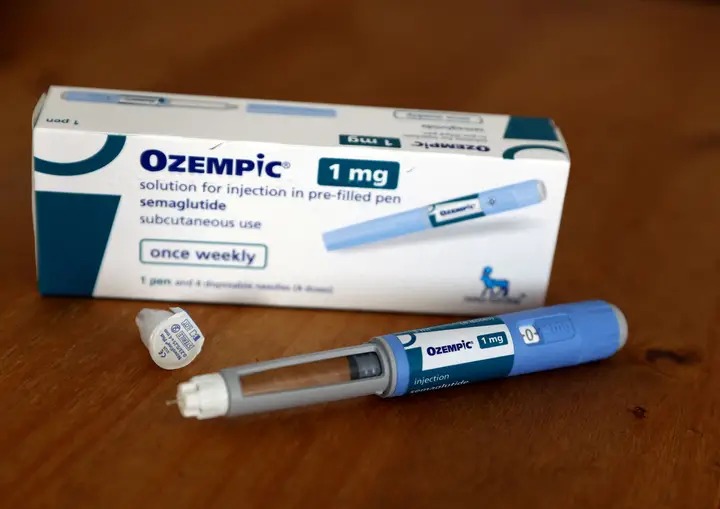 Novo estudo aponta que canetas emagrecedoras podem ajudar no combate ao Alzheimer