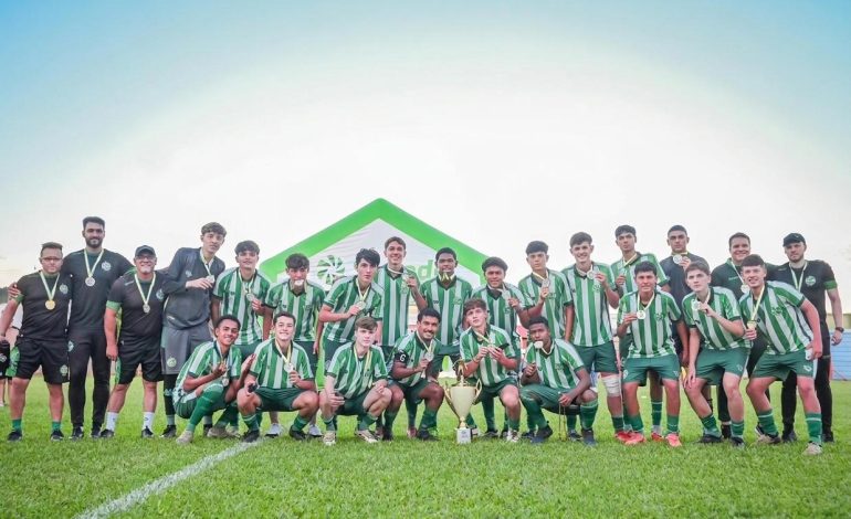 Juventude conquista o título da 20ª Taça da Amizade Sub-15 em Roca Sales