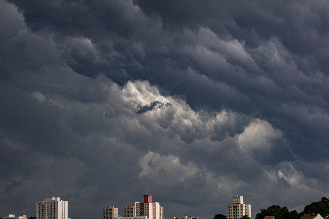 Massa de ar frio derruba temperaturas e traz vento forte ao Vale do Taquari