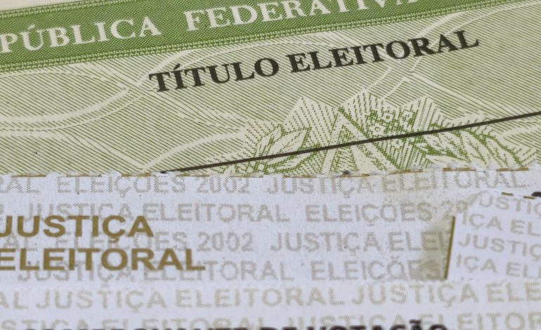 Dia 06 de maio é o último dia para requerer, alterar ou regularizar o título eleitoral