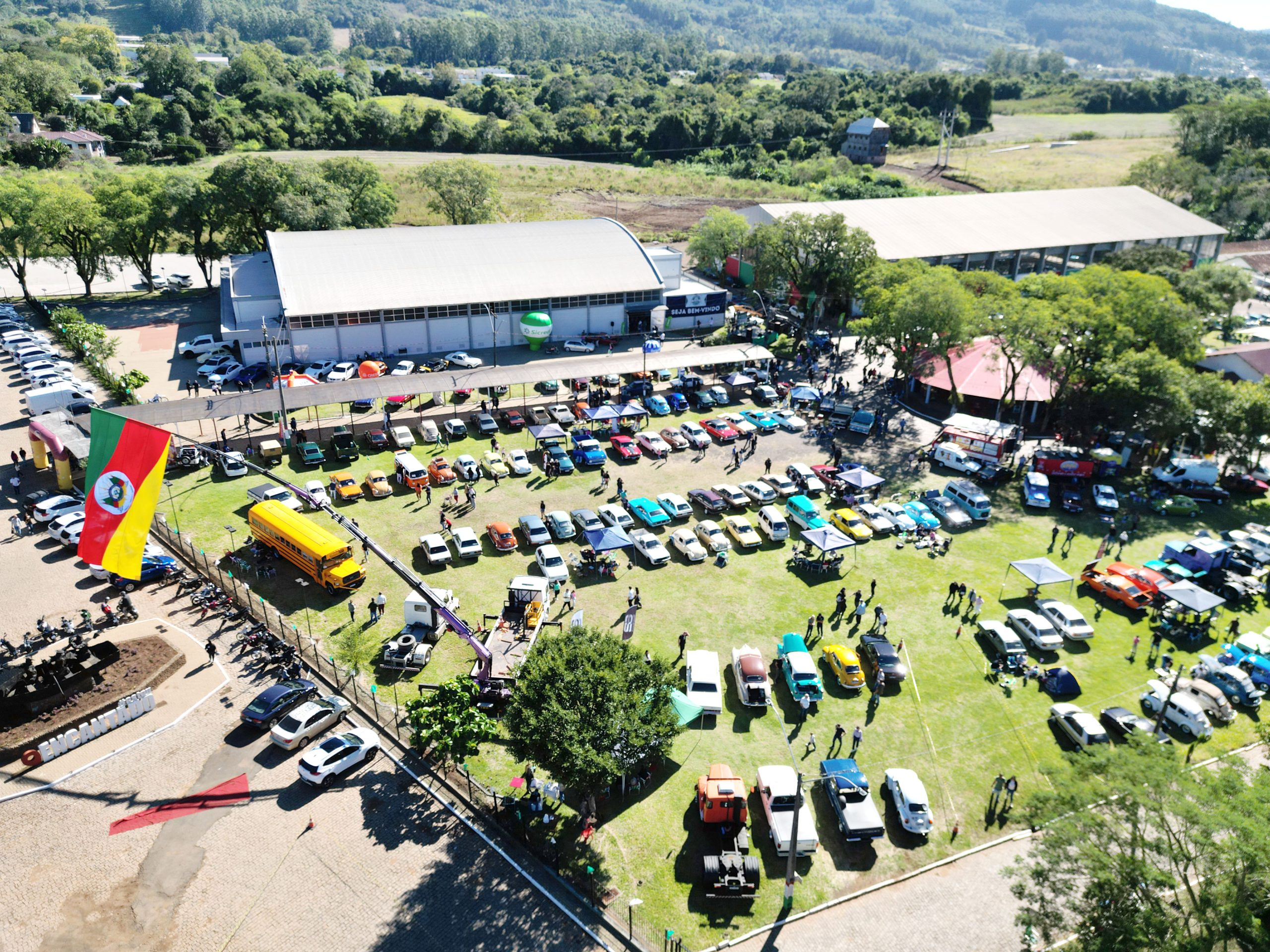 O 5º Encontro de Carros Antigos de Encantado supera expectativas