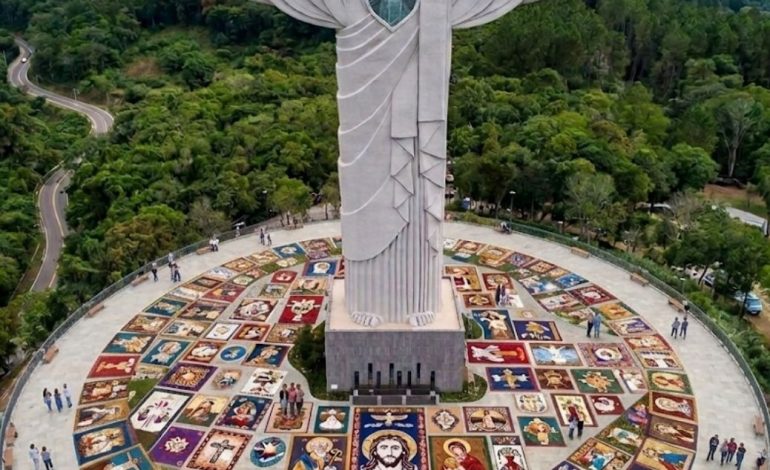 Cristo Protetor de Encantado receberá celebração inédita com tapetes de Corpus Christi