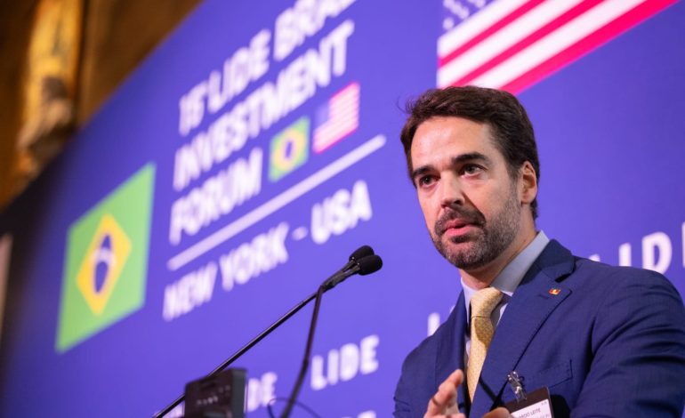 Líder do governo articula ida de Eduardo Leite à CPI dos Pedágios