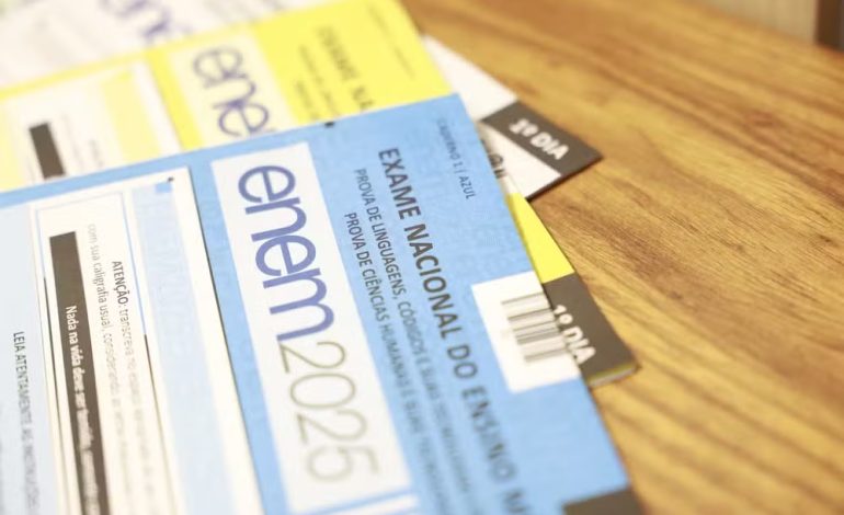 MEC divulga edital do Enem; inscrições abrem segunda-feira e provas serão em novembro